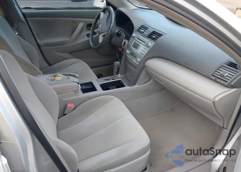 2009 Toyota Camry Hybrid z USA, uszkodzony, nr VIN 4T1BB46K09U093591